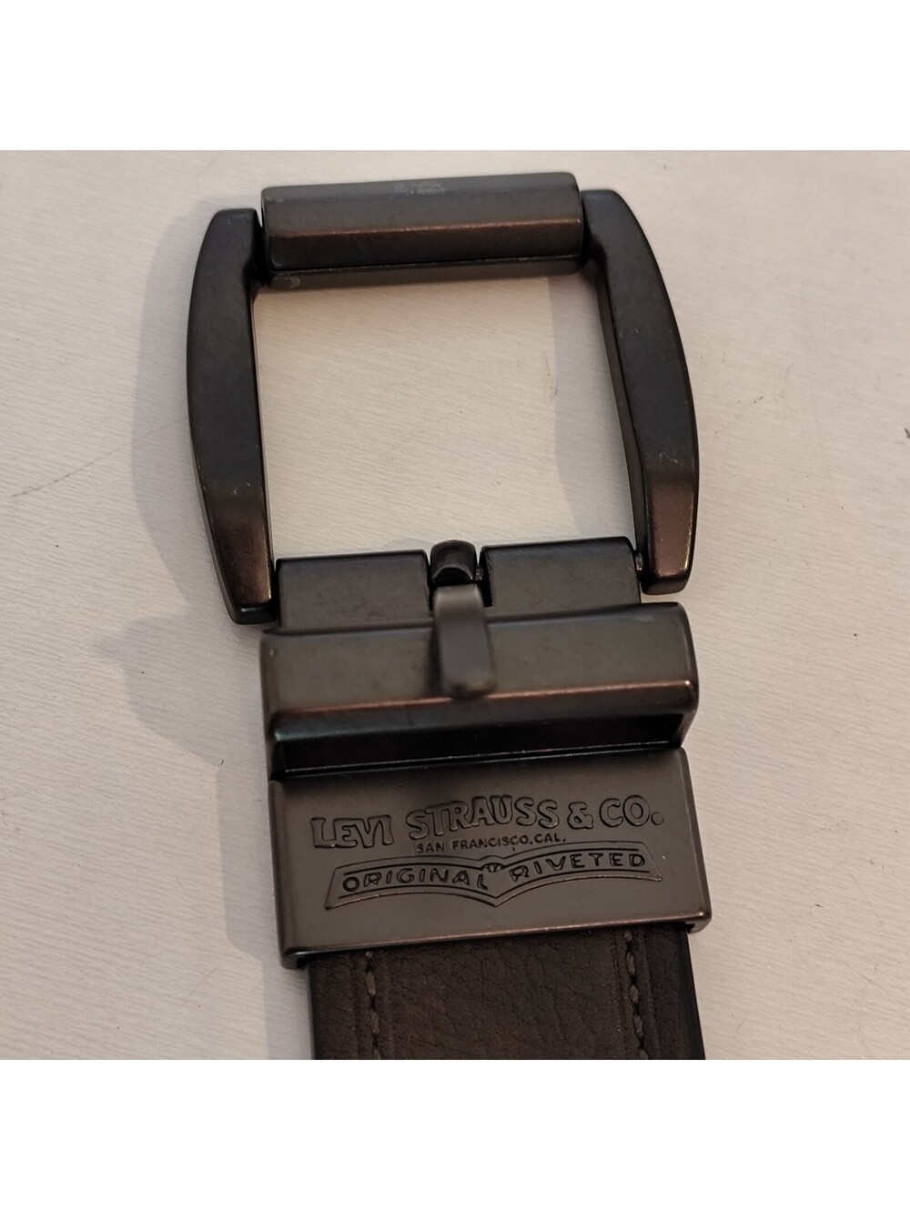 Levi Strauss & Co Original Riveted Genuine Brown Leather Men Buckle Belt 38/95